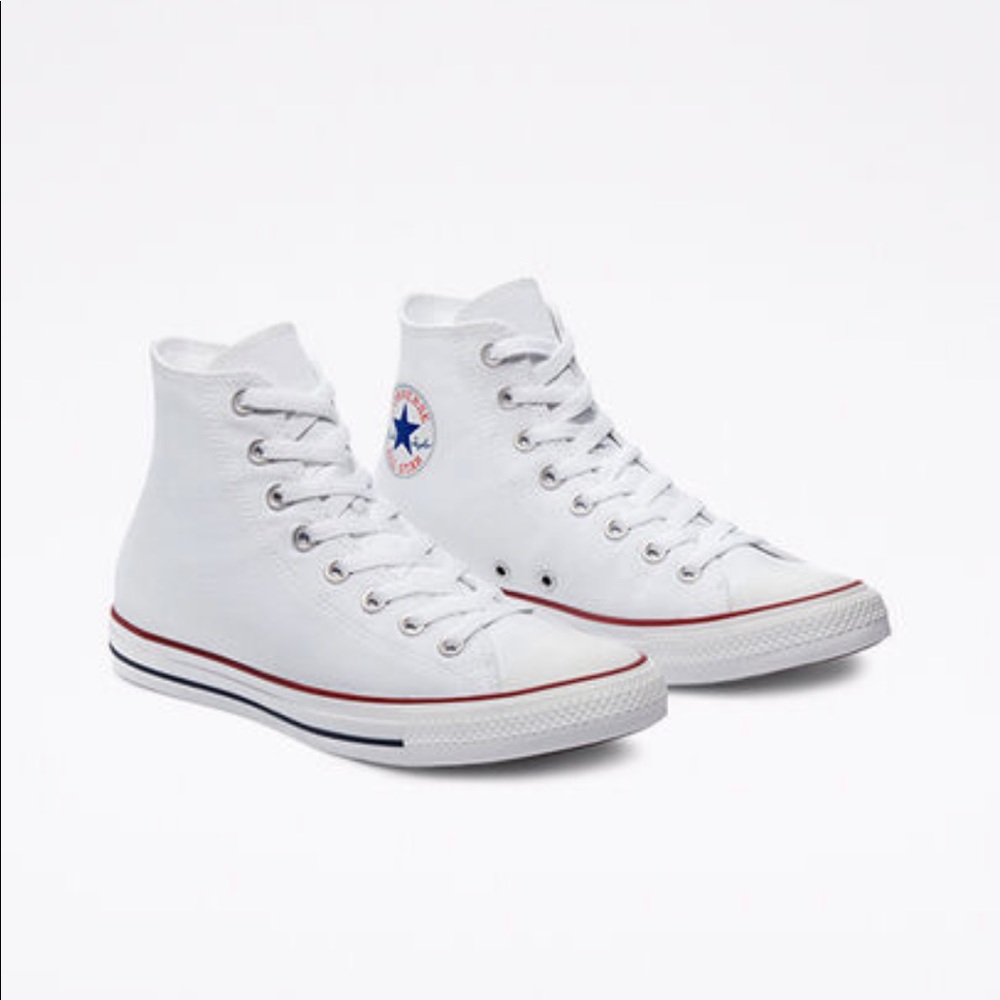 White Chuck Taylor All Star Classic ⚪️